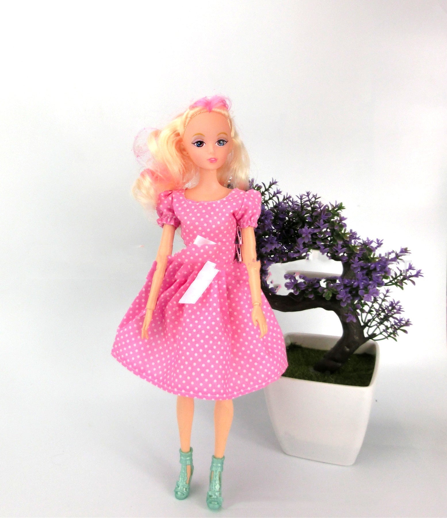 11 Inch Dress Up Doll