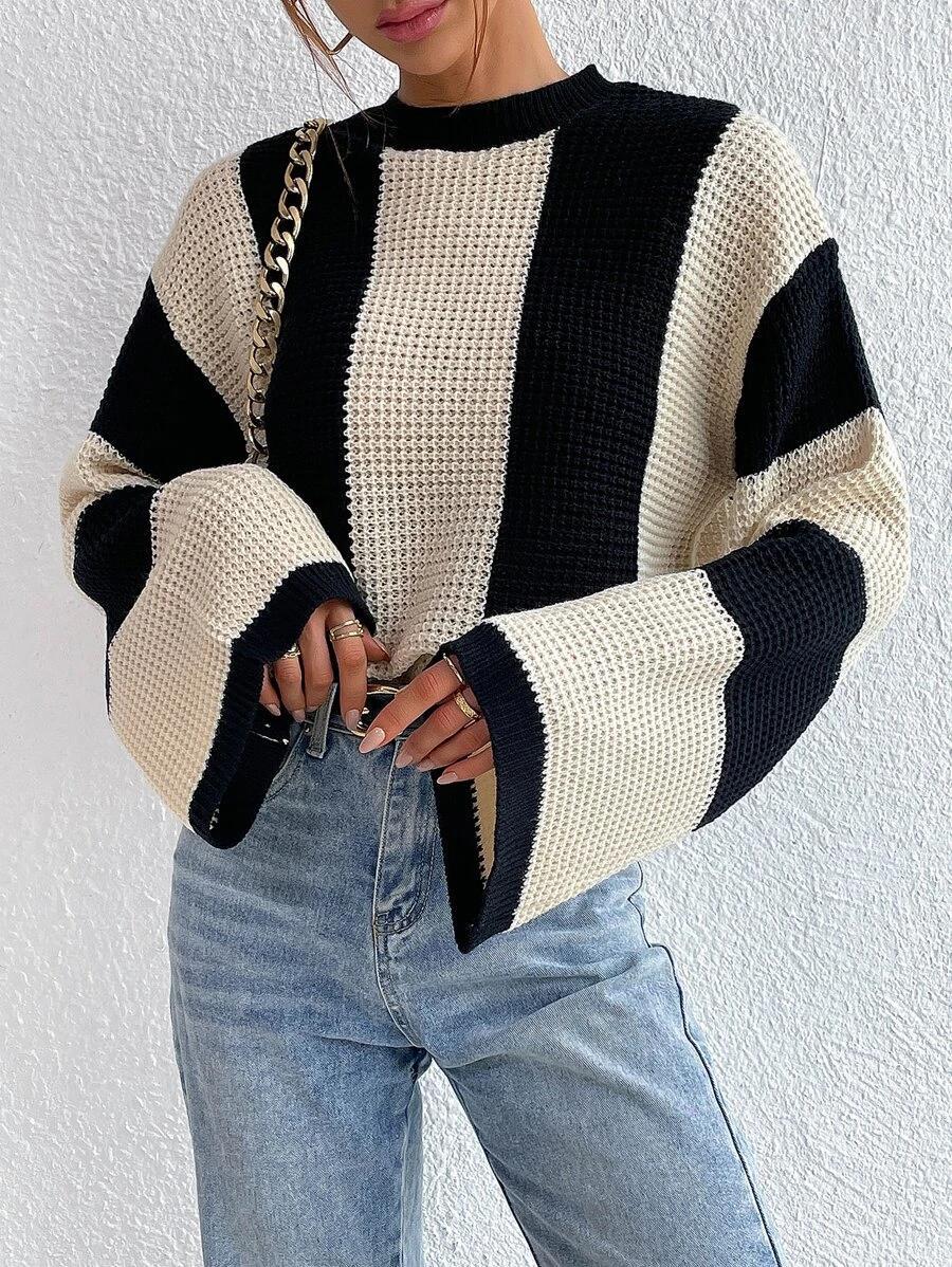 Women's Round Neck Striped Design Niche Knitted Sweater Top - QWIEL®