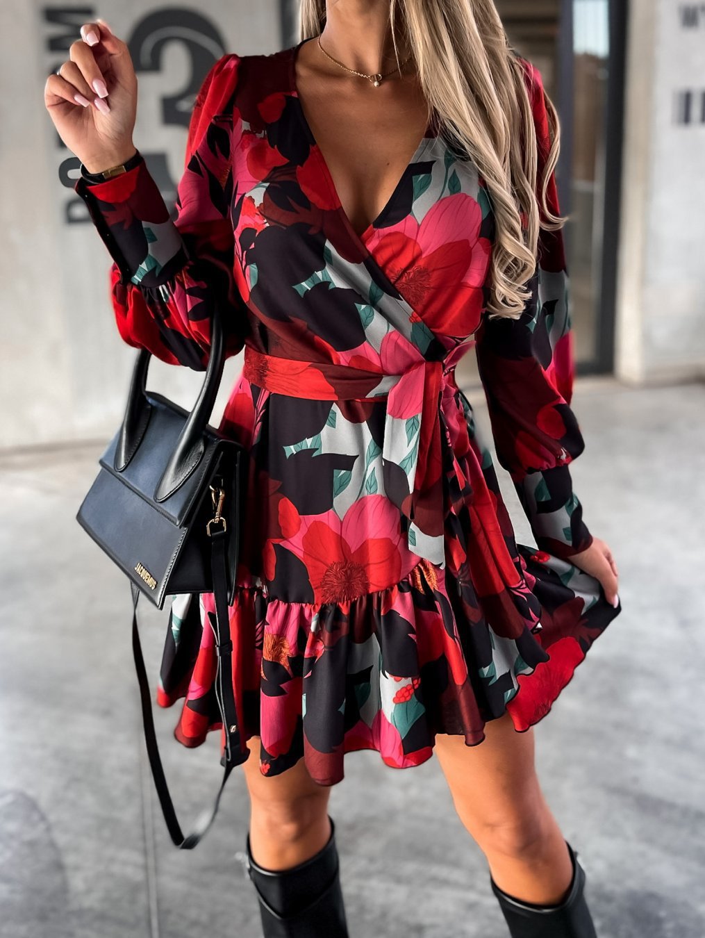 Women's Long-sleeved Fashion Printed Waist-controlled Lace-up Shirt Dress