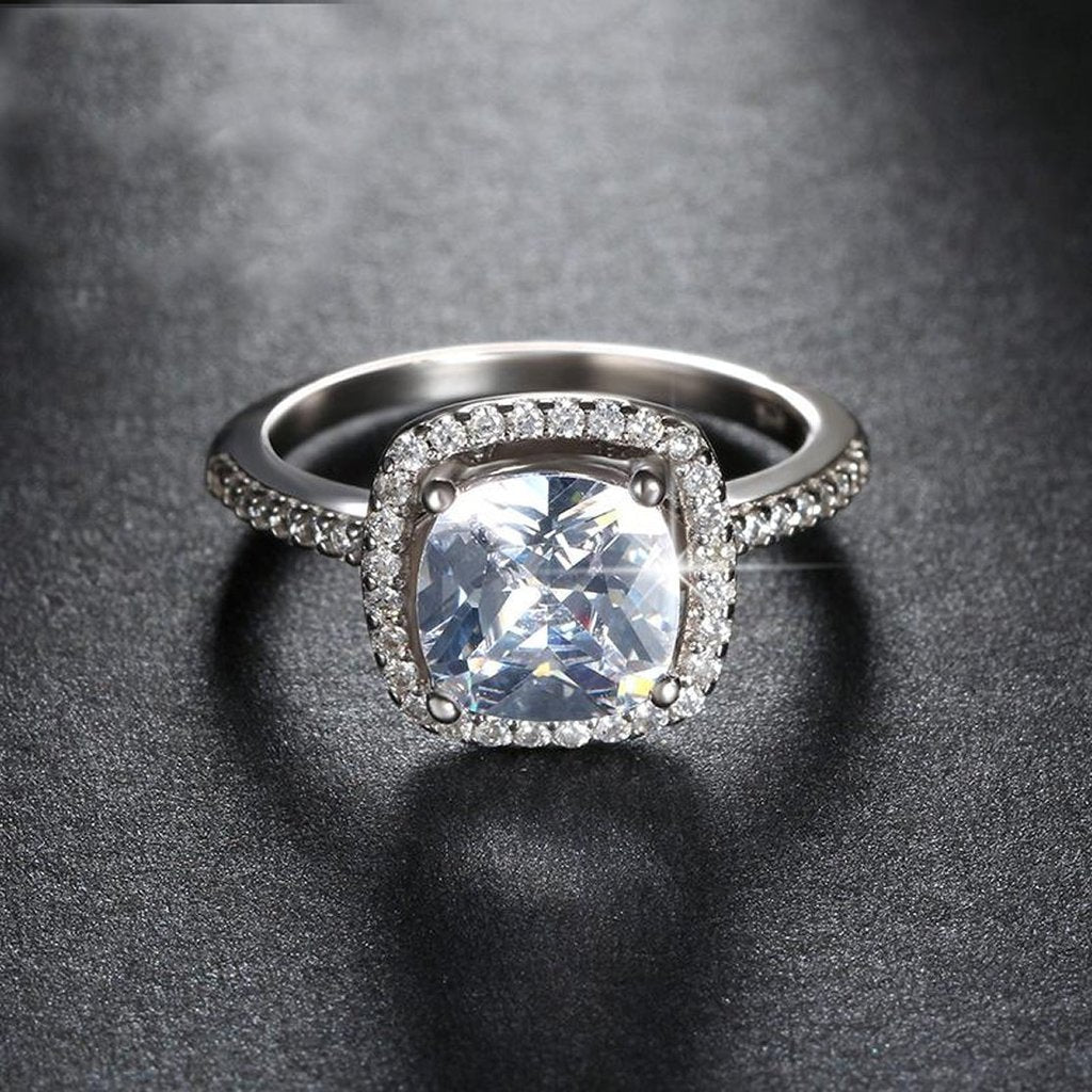 2.00CTTW Cushion-Cut Queen White  Elements Ring