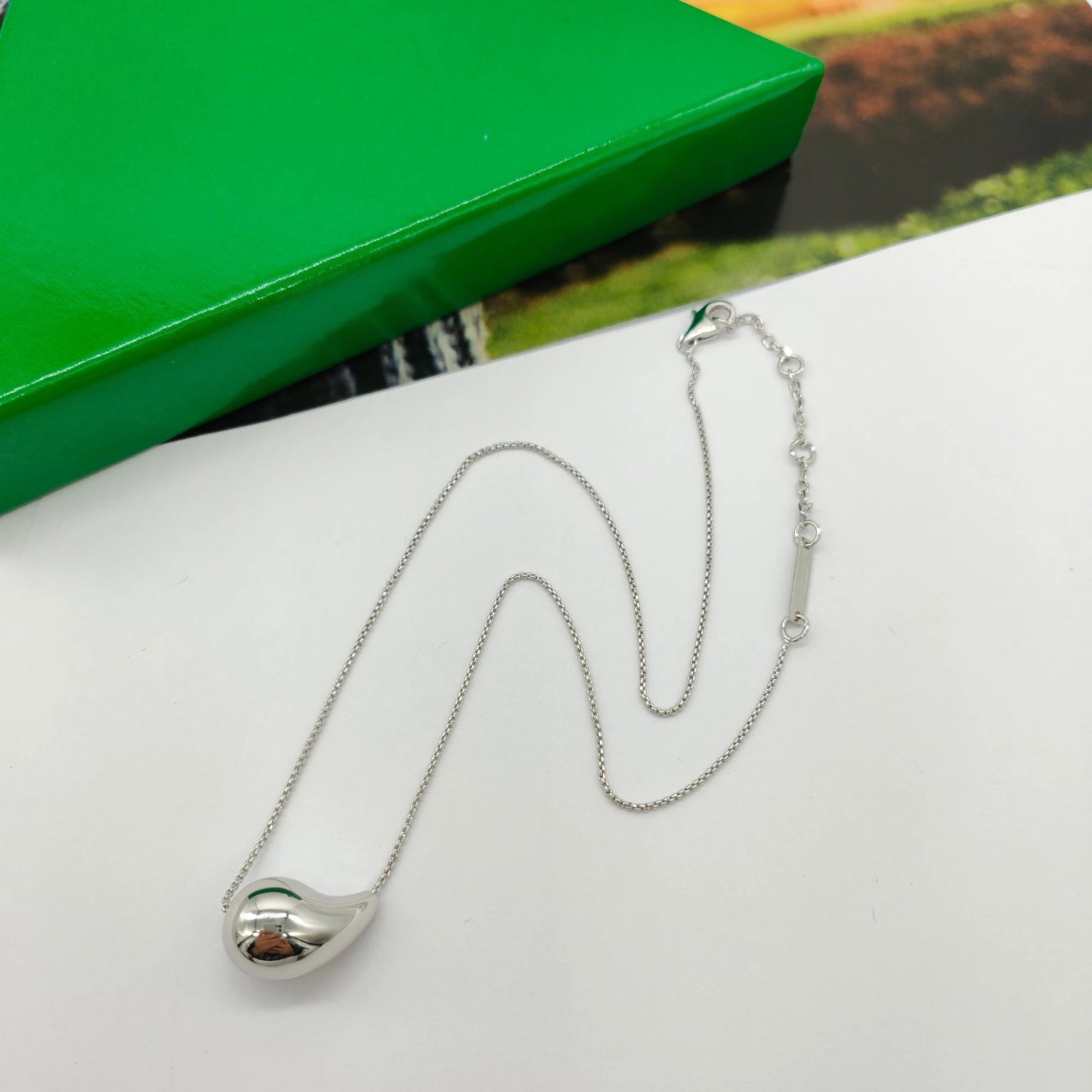 2023 Top Quality Luxury Jewelry Water Drop Gold Silver Necklace Women Europe America Designer Fashion Famous Brand Trend