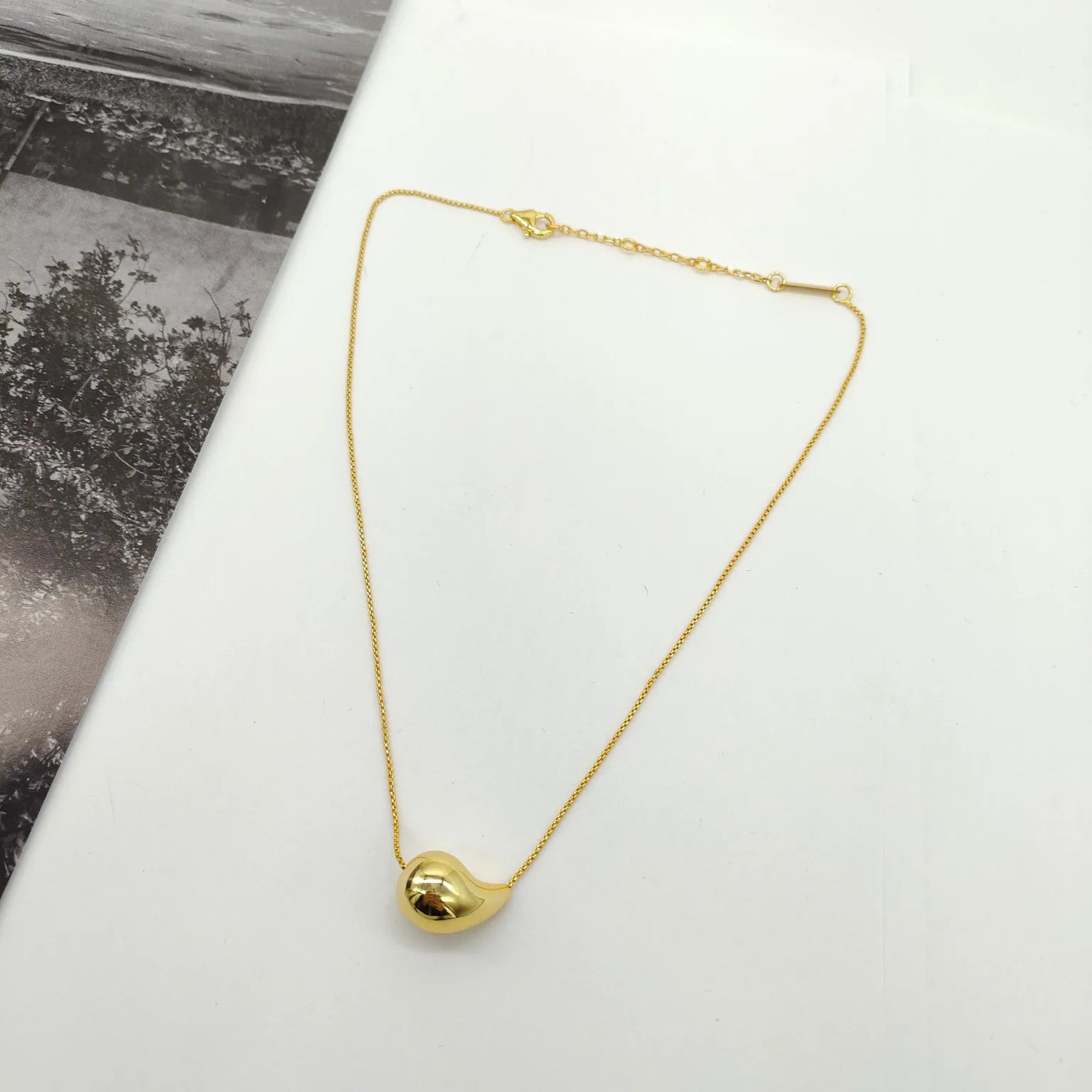 2023 Top Quality Luxury Jewelry Water Drop Gold Silver Necklace Women Europe America Designer Fashion Famous Brand Trend