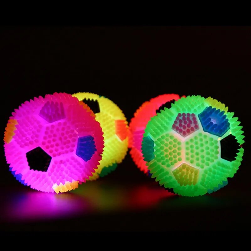 1Pc Squeak Light Soccer Ball Dog Chew Toy Clean Teeth Promotes Dental Health Flashing LED Sound Bouncy Rubber Ball