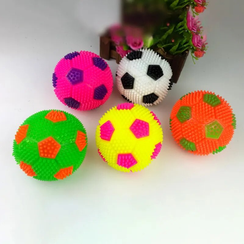 1Pc Squeak Light Soccer Ball Dog Chew Toy Clean Teeth Promotes Dental Health Flashing LED Sound Bouncy Rubber Ball