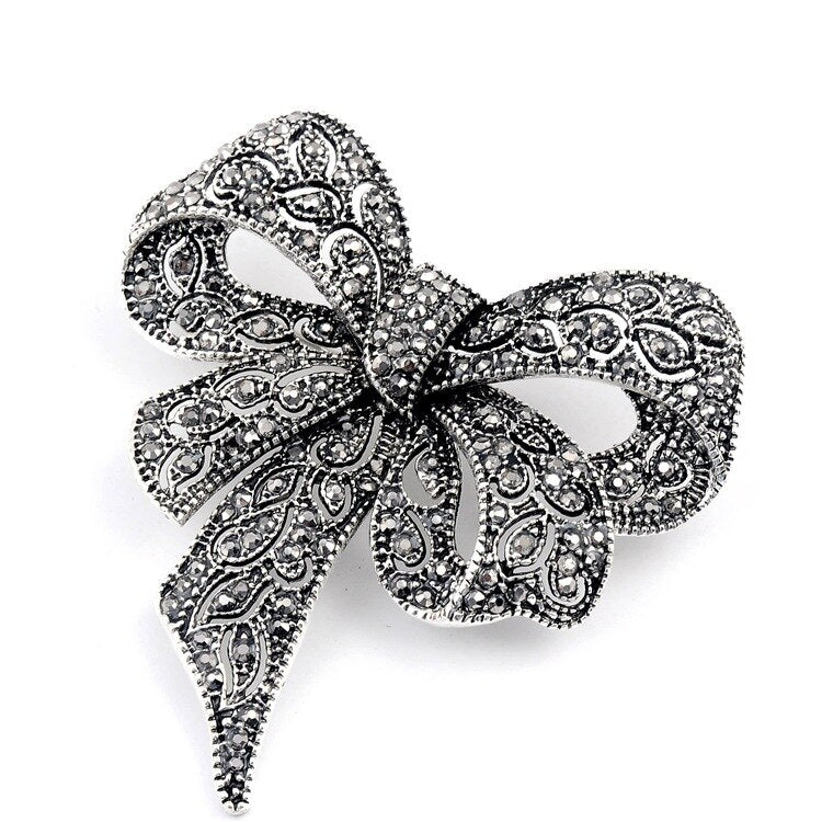 Retro Alloy Brooch